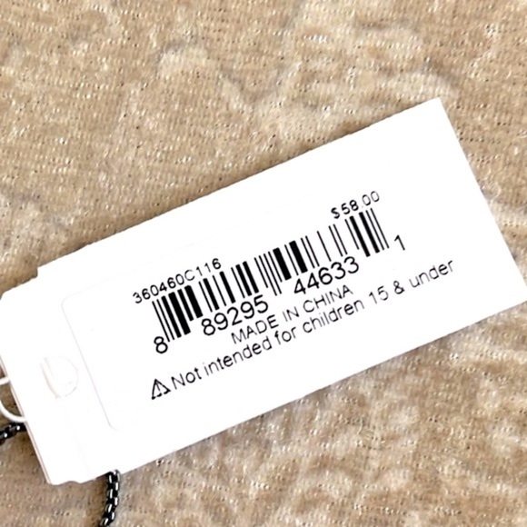 Brand New Betsey Johnson Halloween Glow in the Dark Skeleton Long Necklace - Picture 9 of 14